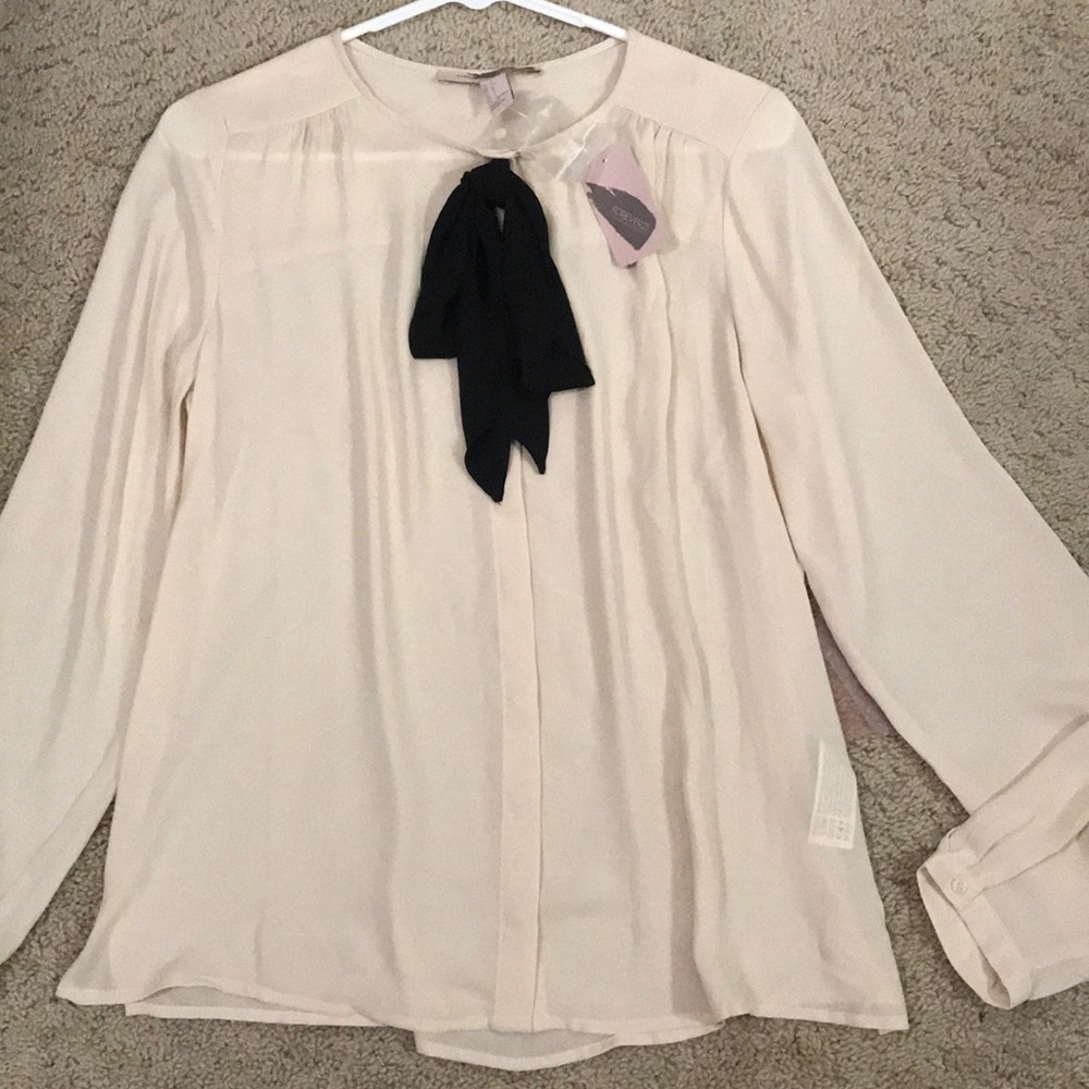Brand New adorable top